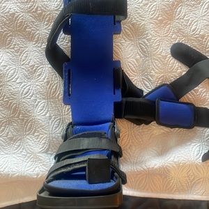 EQ IQ  Unisex Brace Plantar Fasciitis Lower Extremity Foot Leg Size: M/L